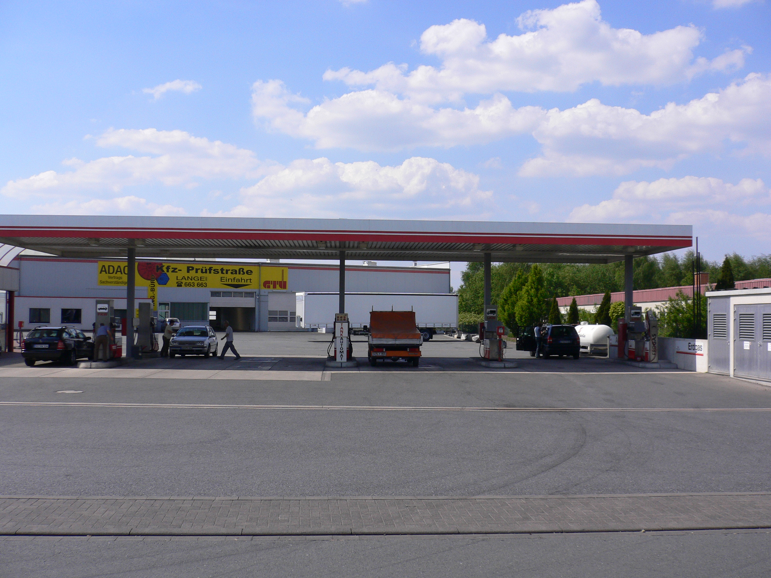AVIA Tankstelle Bild  3