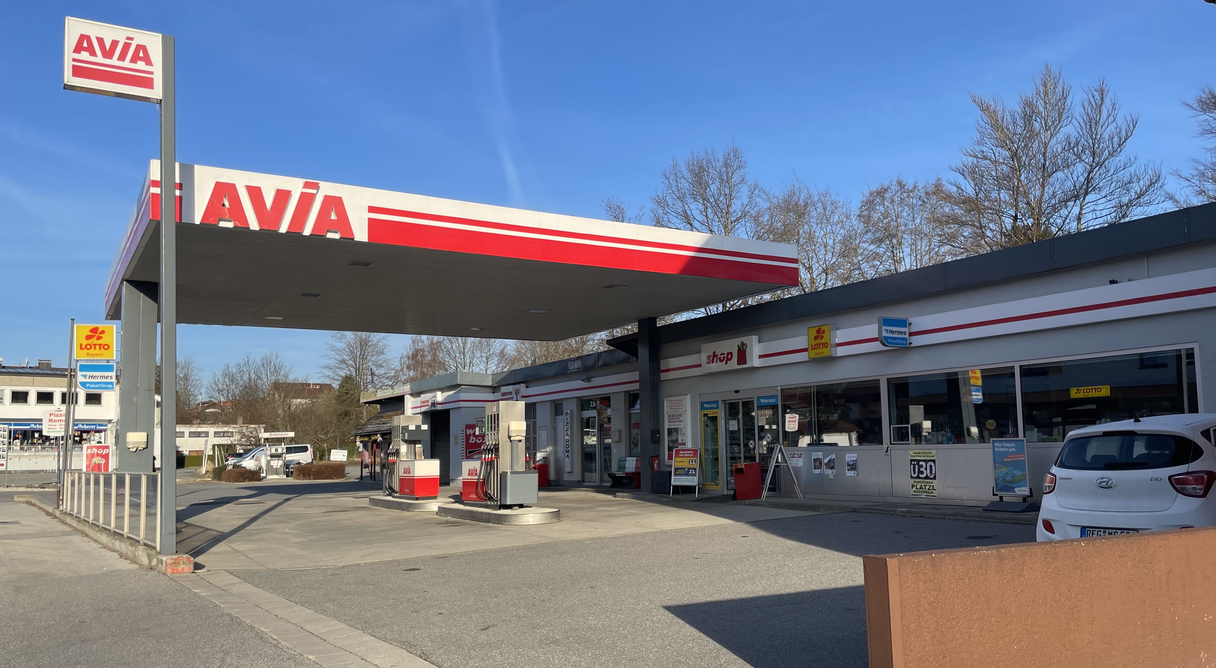 AVIA Tankstelle Bild  1