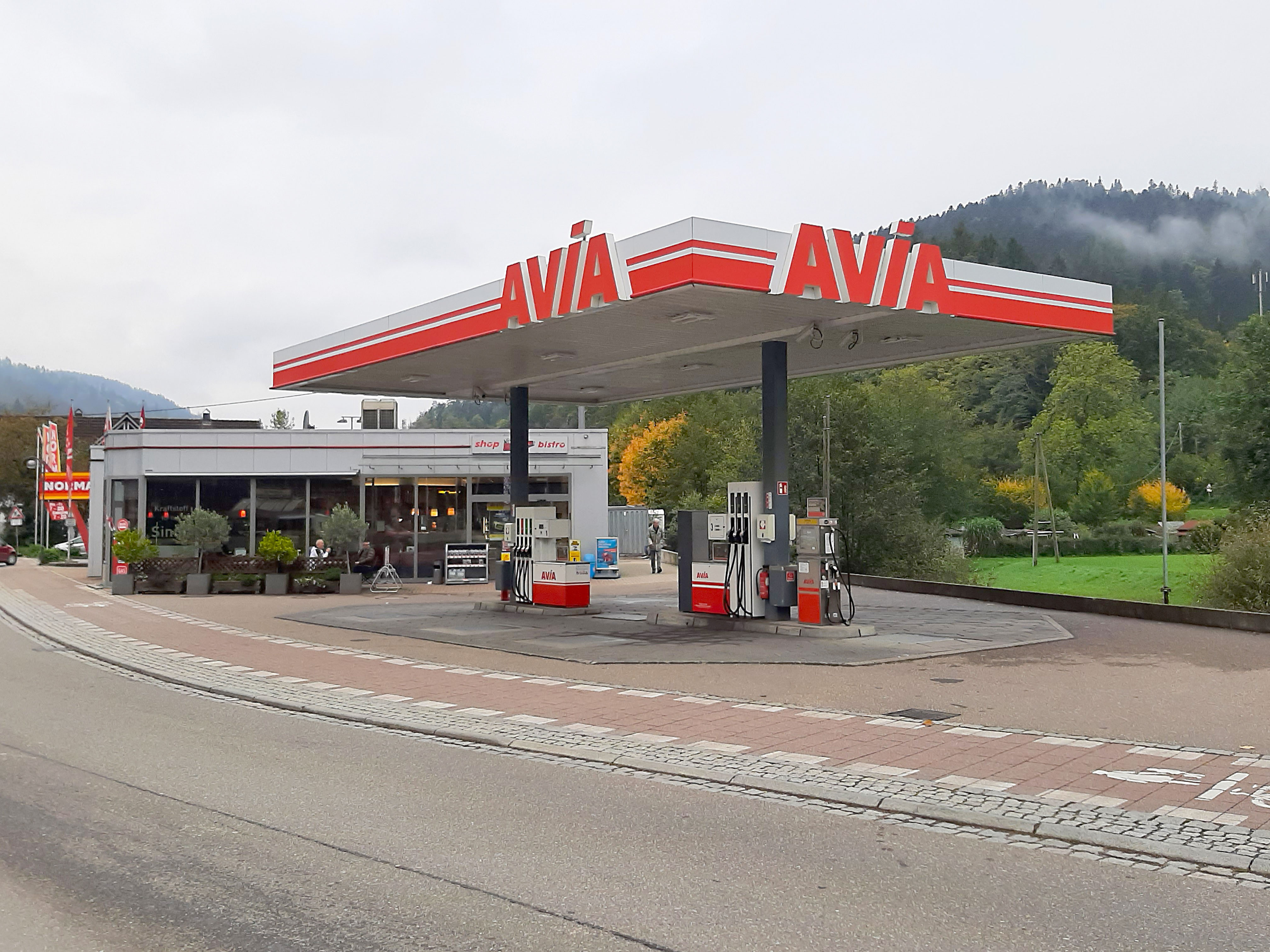 AVIA Tankstelle Bild  2