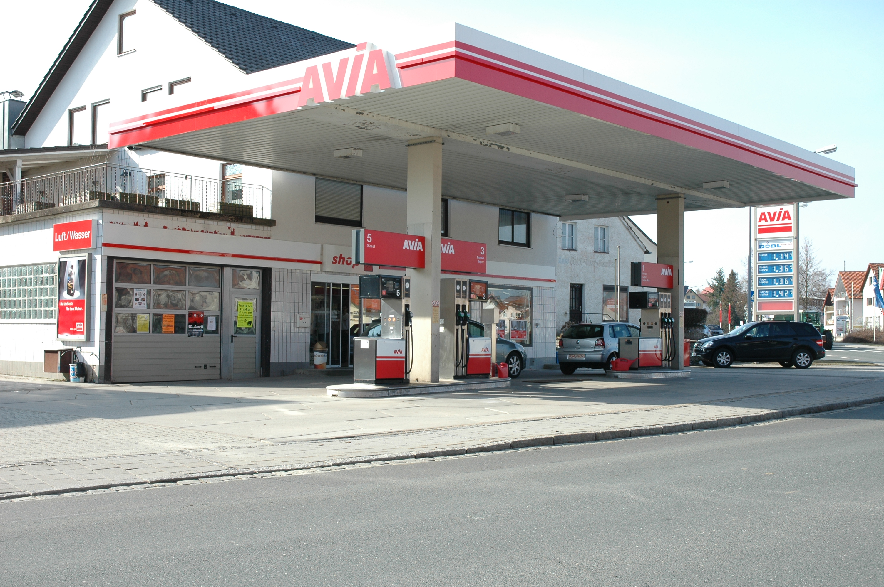 AVIA Tankstelle Bild  1