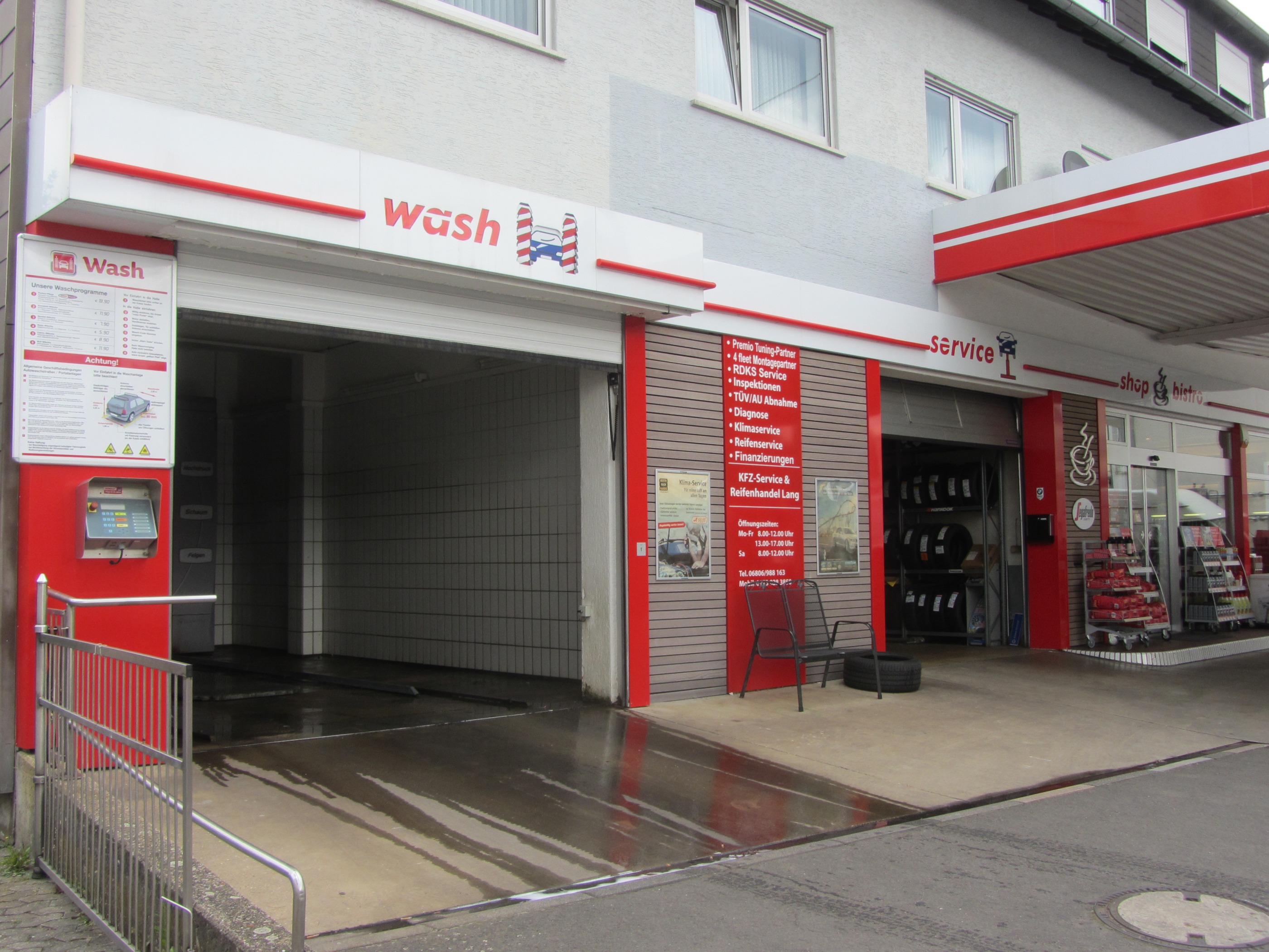 AVIA Tankstelle Bild  3