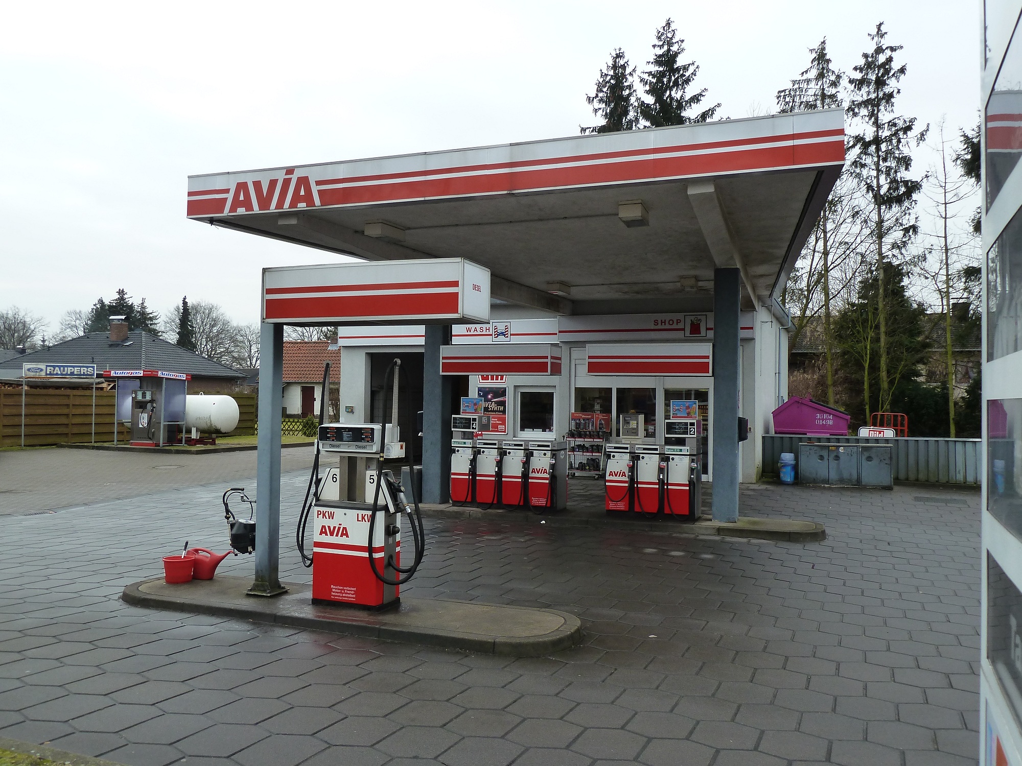 AVIA Tankstelle Bild  1