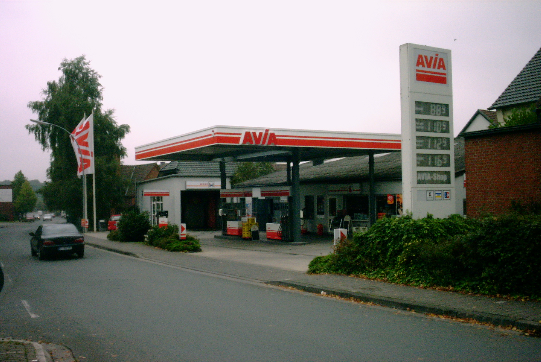 AVIA Tankstelle Bild  1