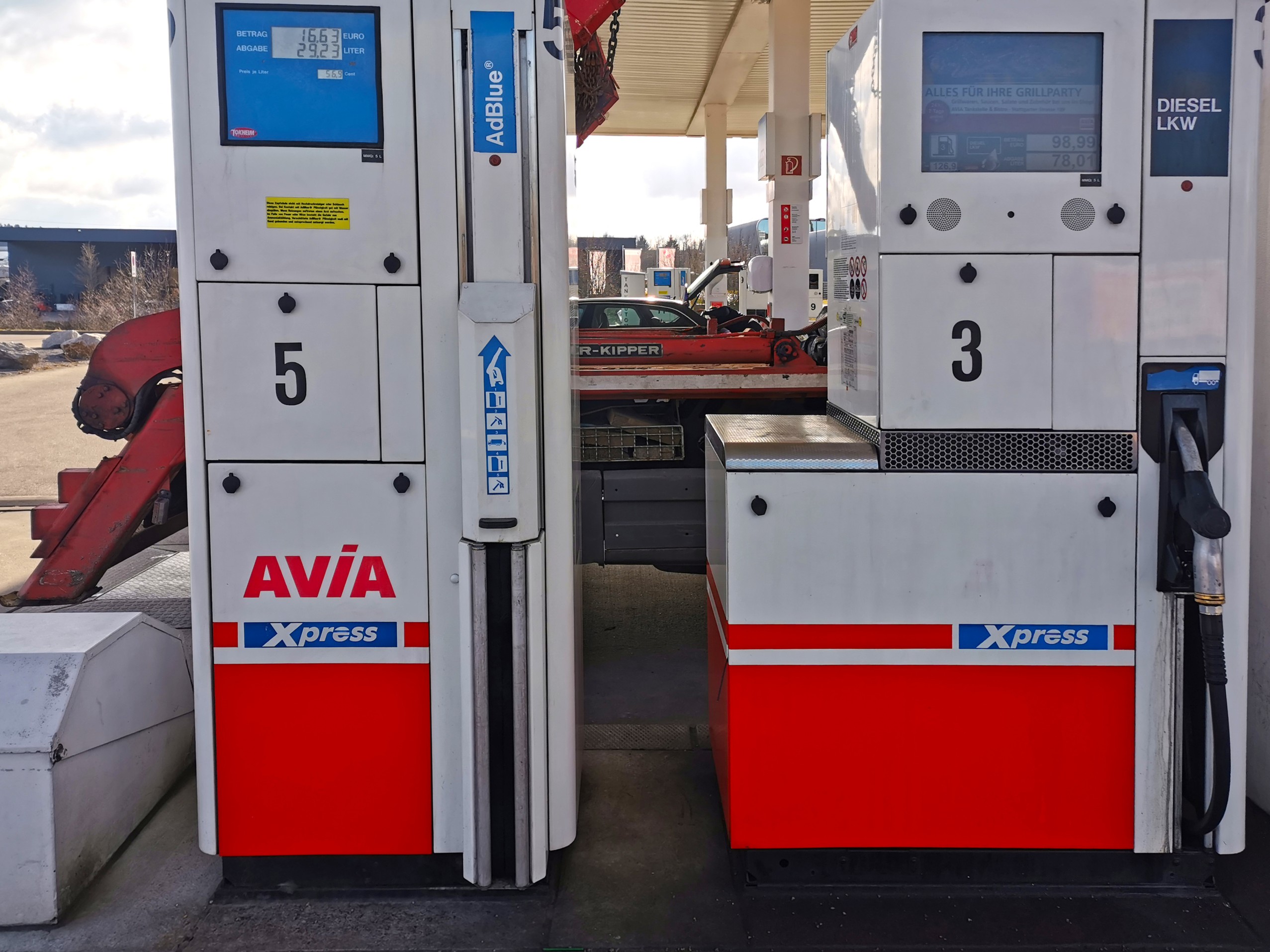 AVIA XPress Bild  1