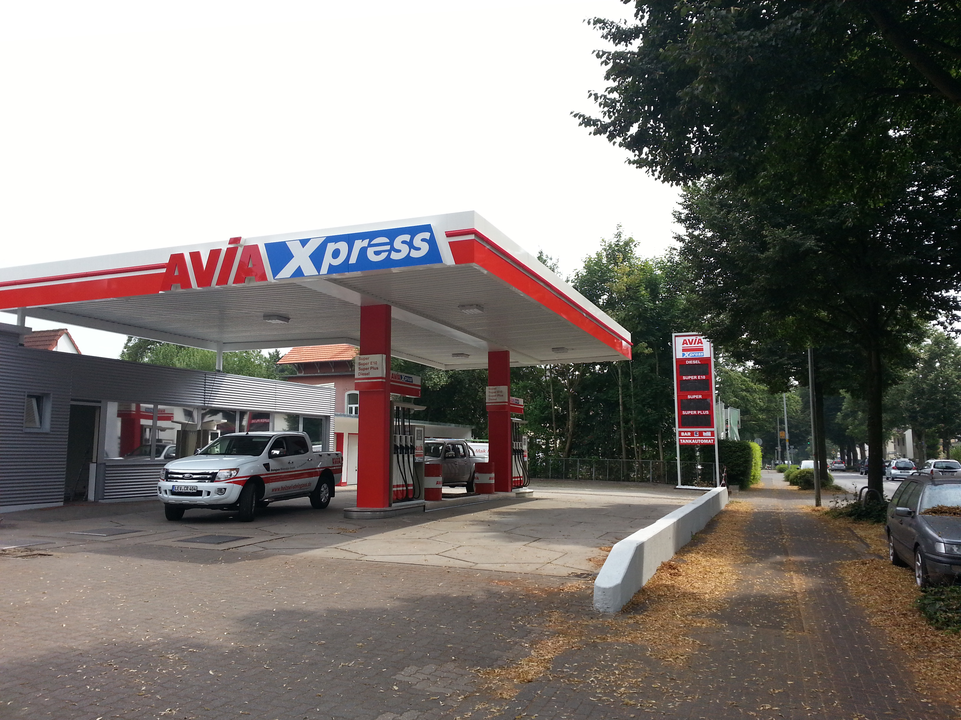 AVIA XPress Bild  1