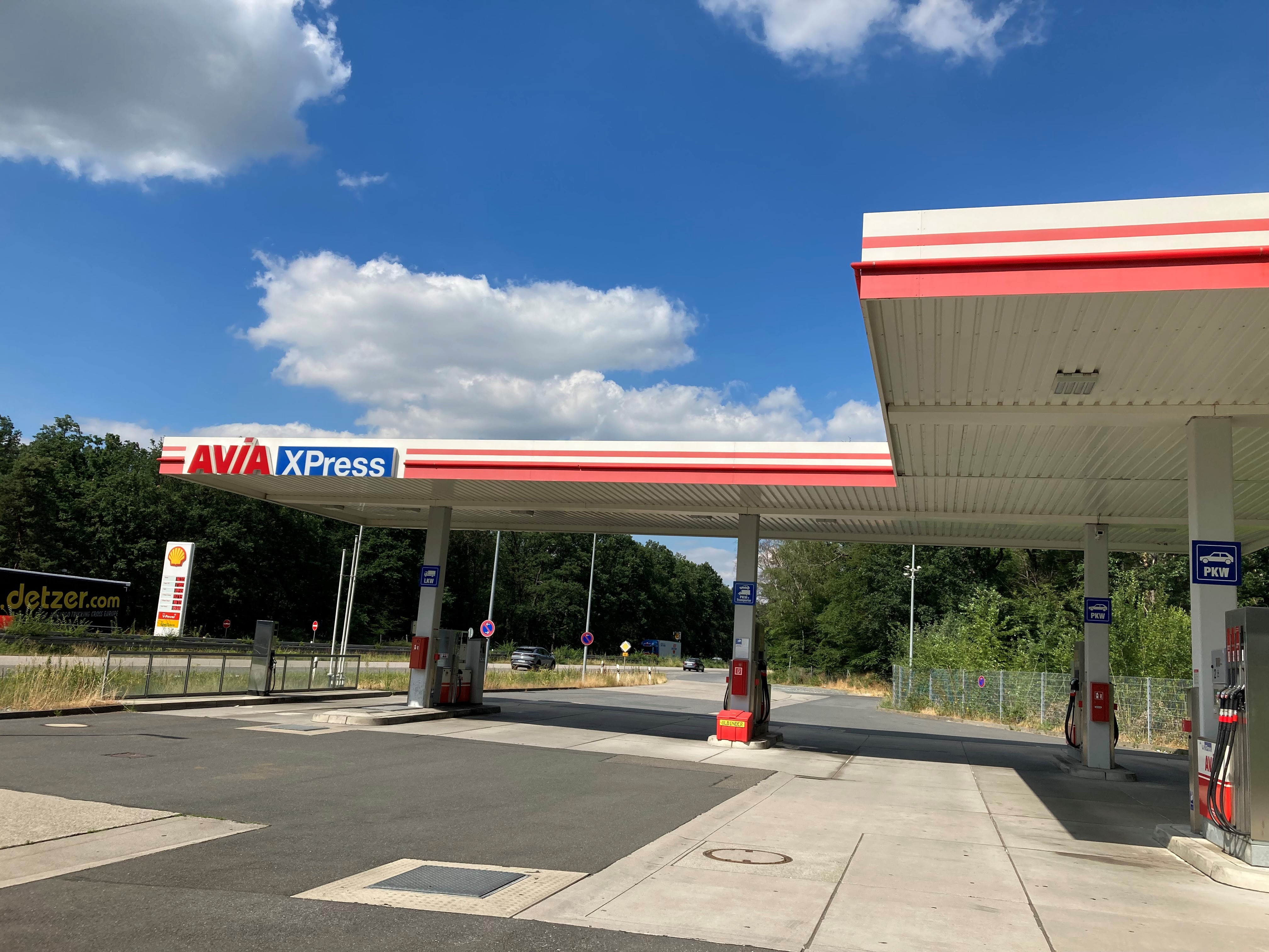 AVIA XPress Bild  1