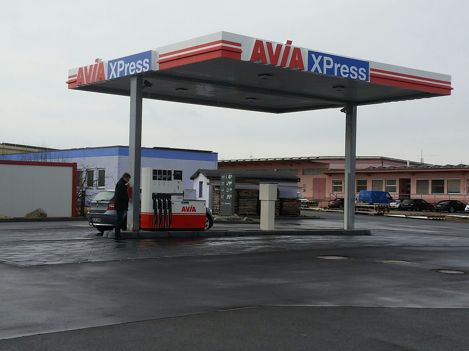 AVIA XPress Bild  1