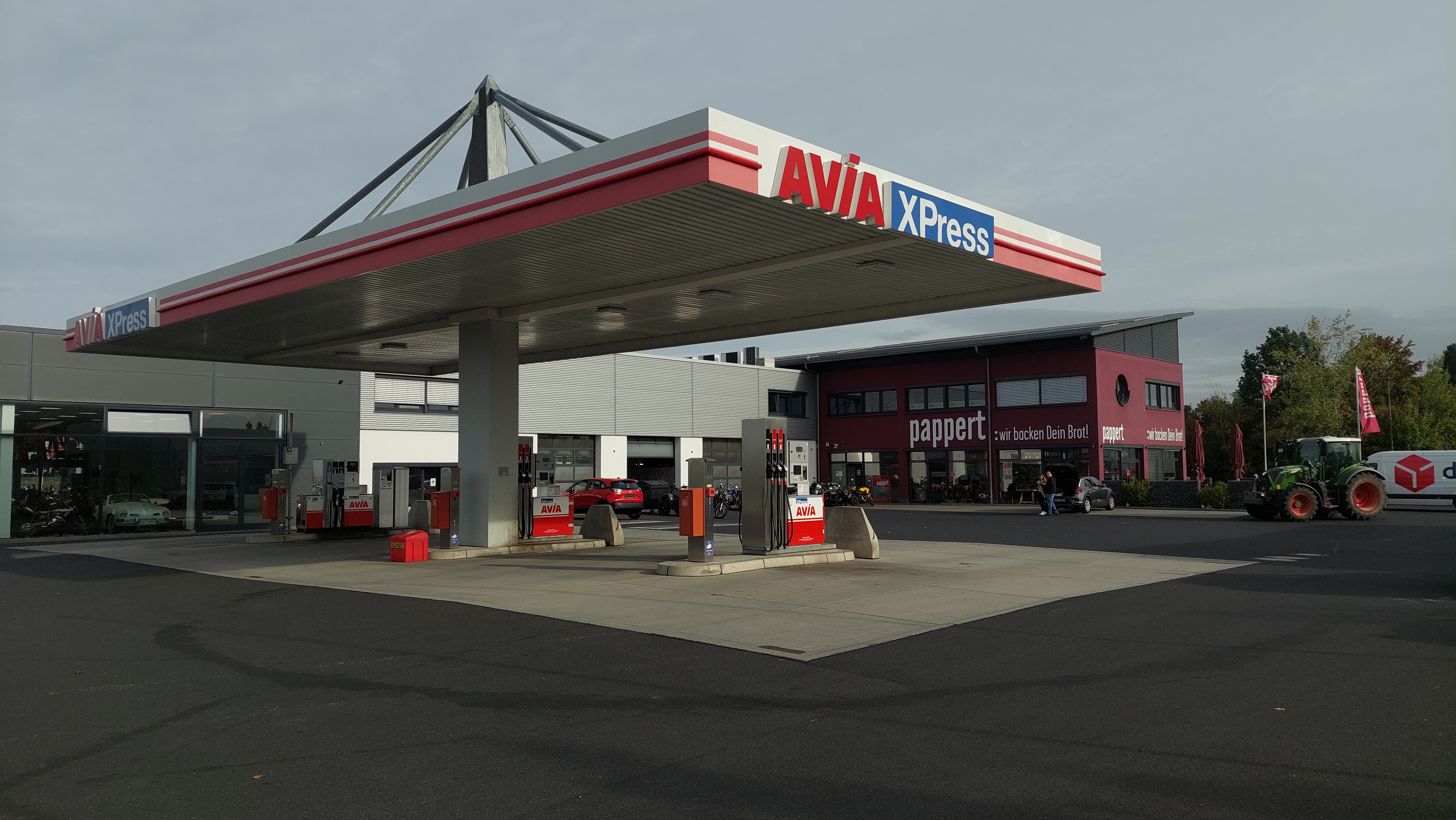 AVIA XPress Bild  1
