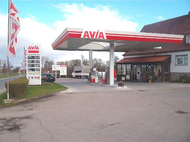 AVIA Tankstelle Bild  1