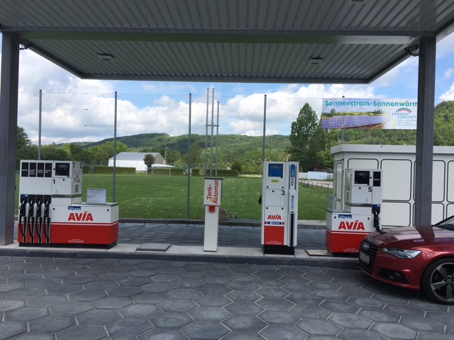AVIA XPress Bild  1