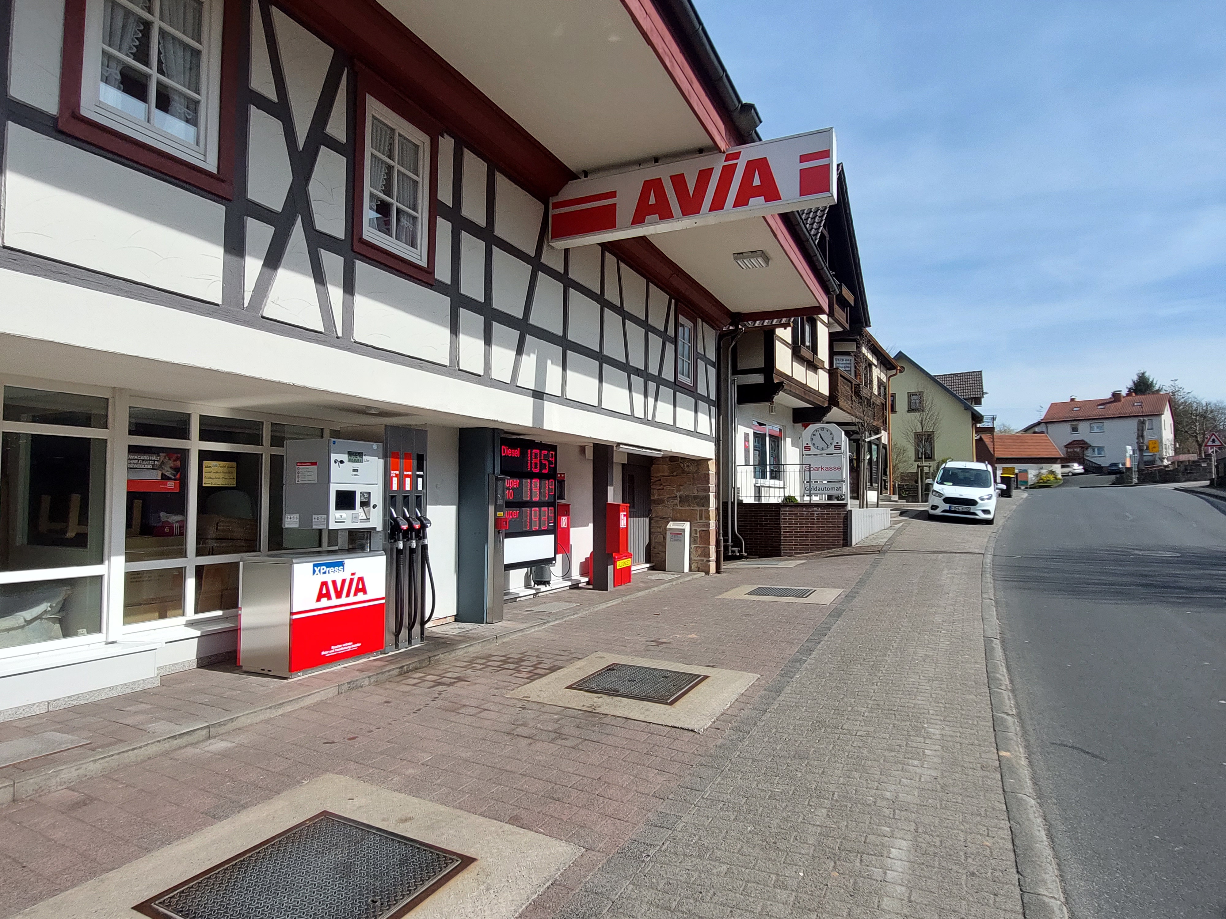 AVIA XPress Bild  2