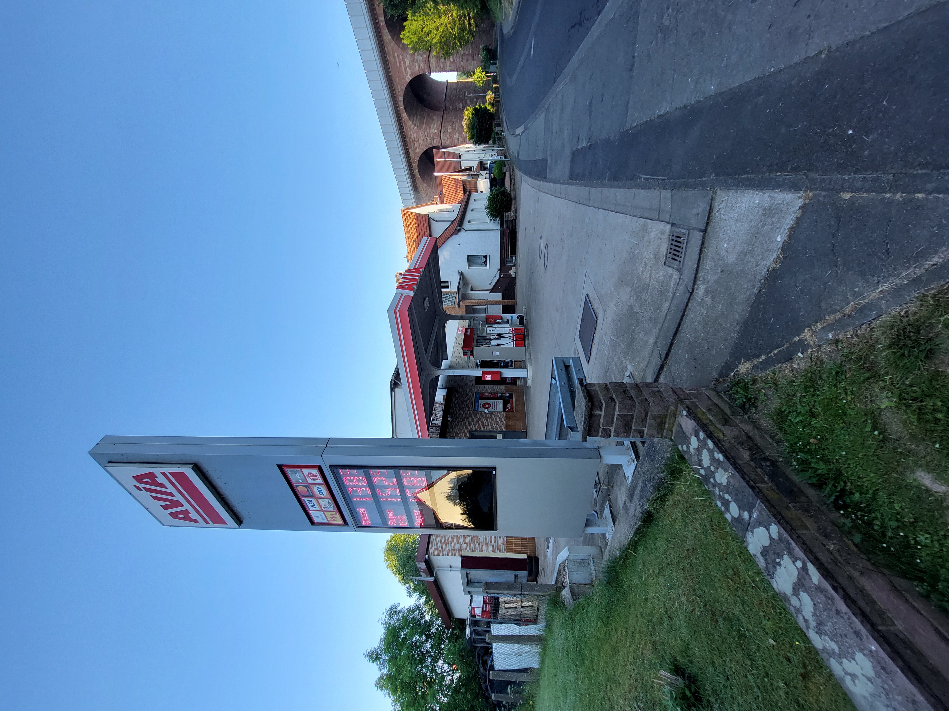 AVIA Tankstelle Bild  2
