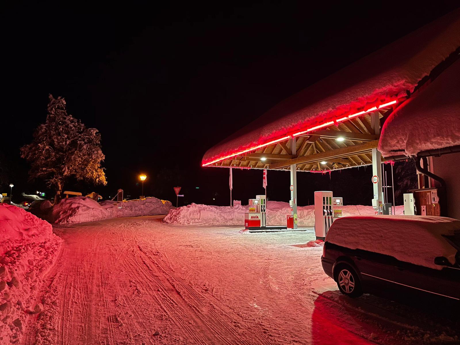 AVIA Tankstelle Bild  1