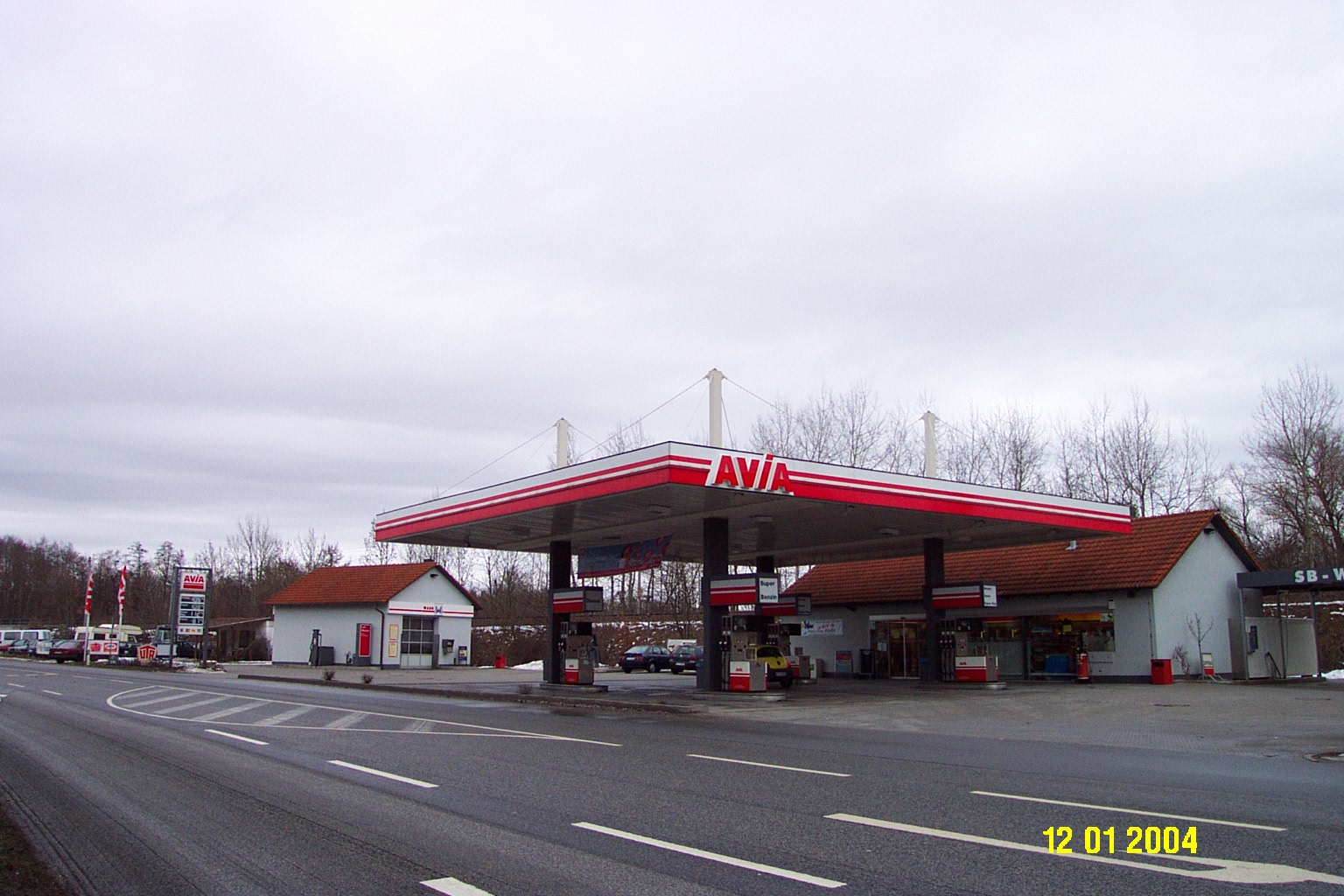 AVIA Tankstelle Bild  2