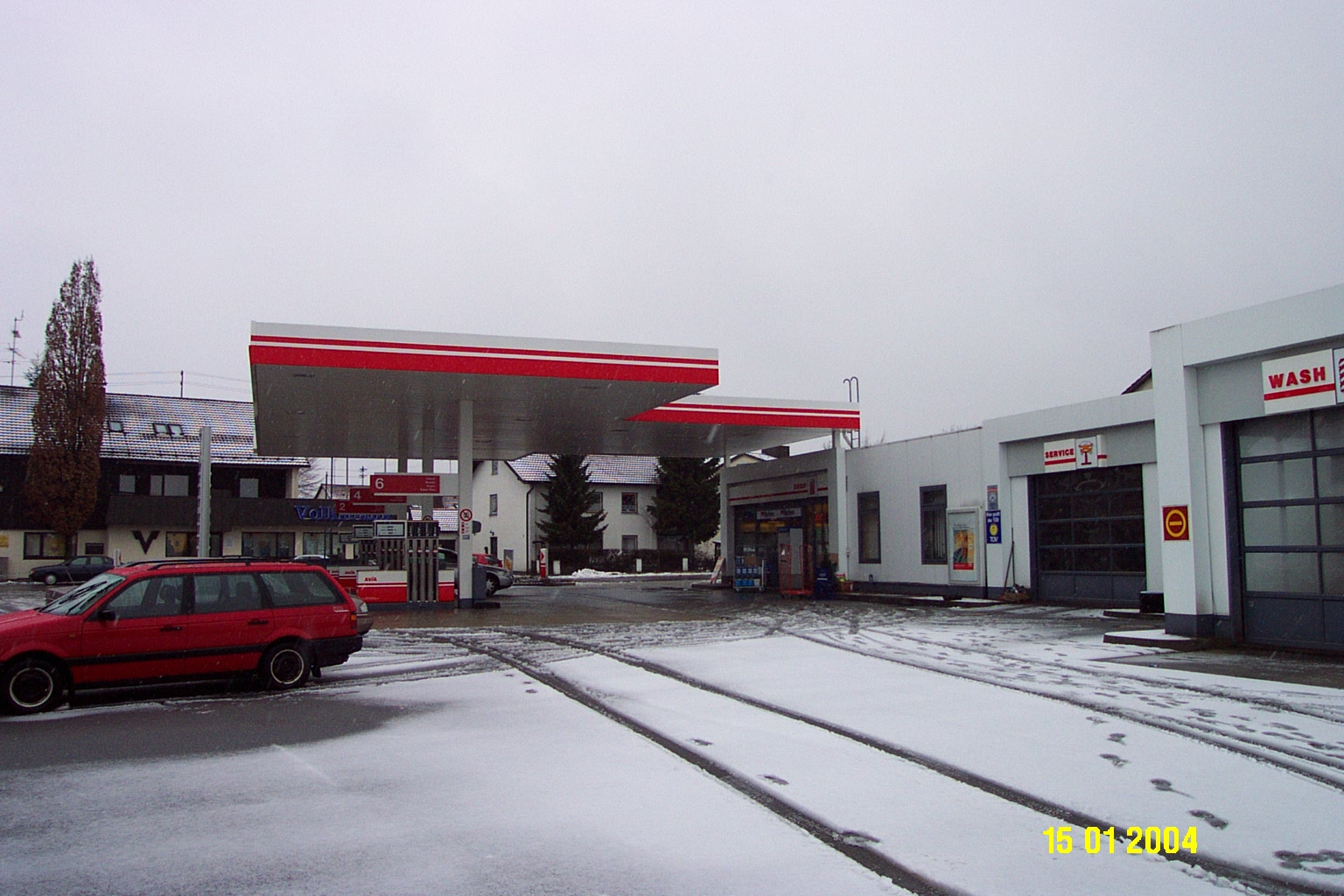 AVIA Tankstelle Bild  3