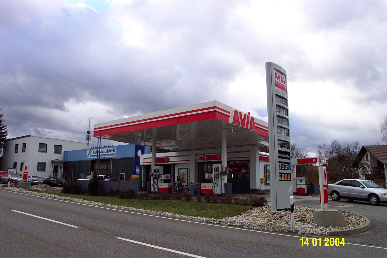 AVIA Tankstelle Bild  3