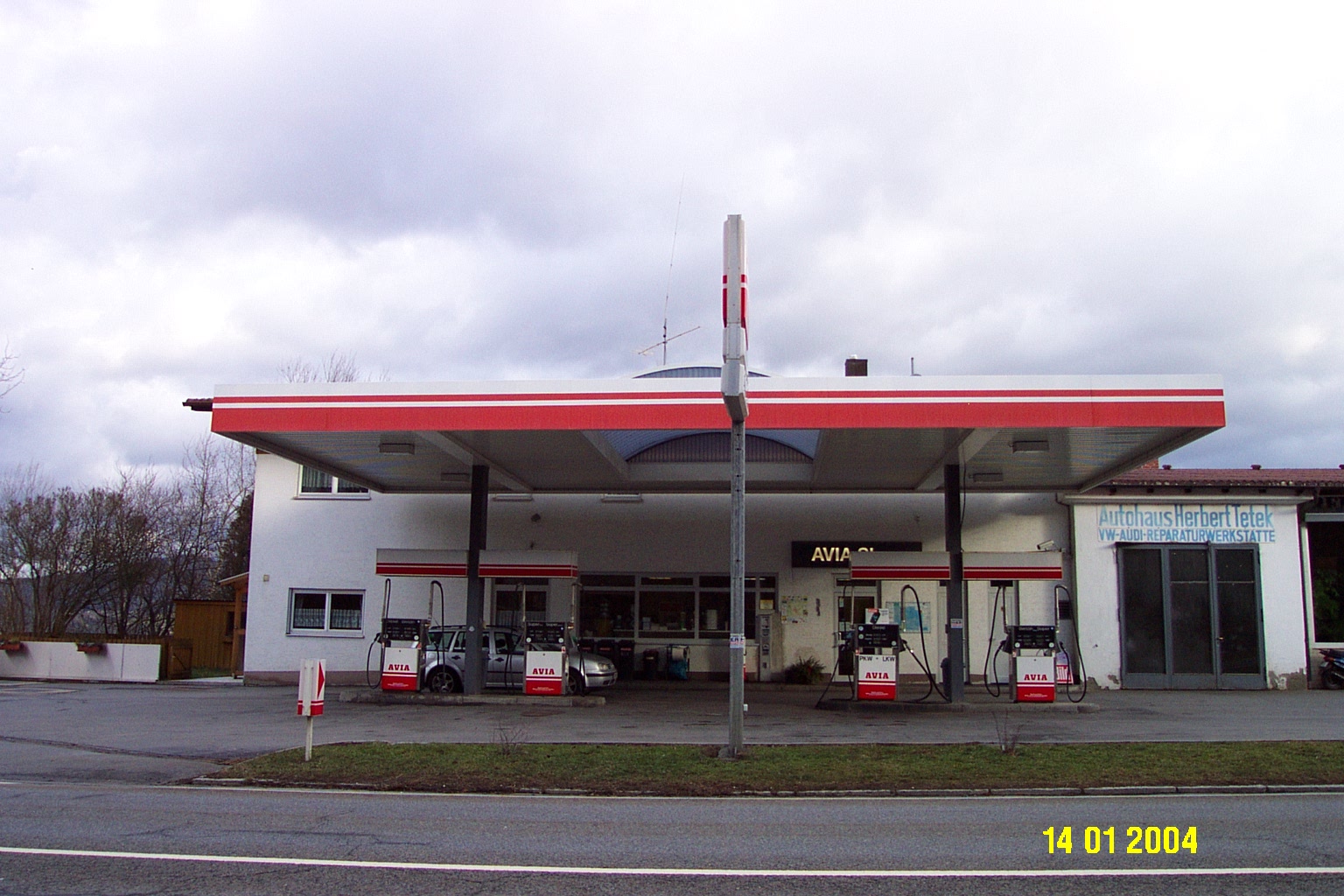 AVIA Tankstelle Bild  1