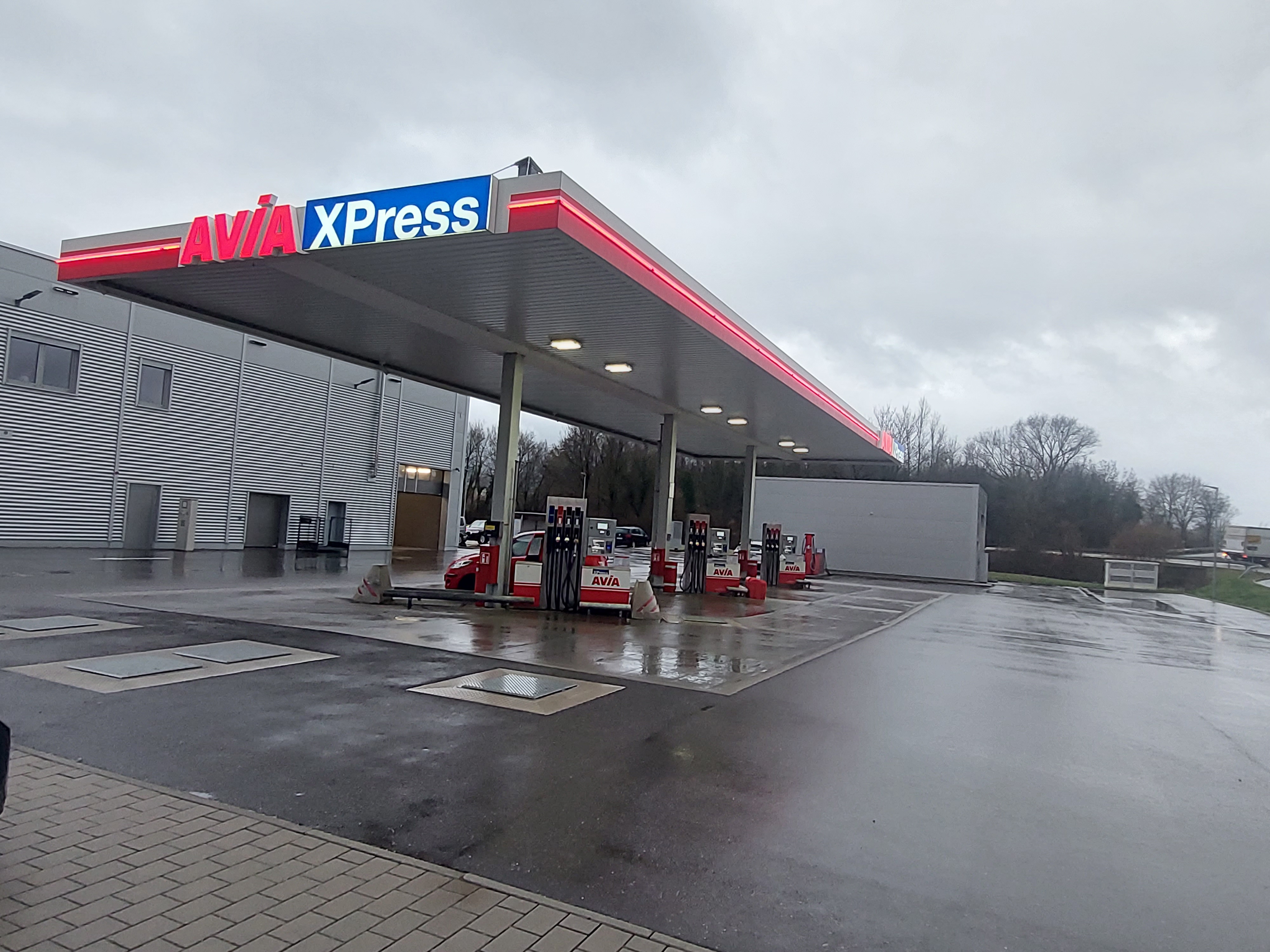 AVIA XPress Bild  2