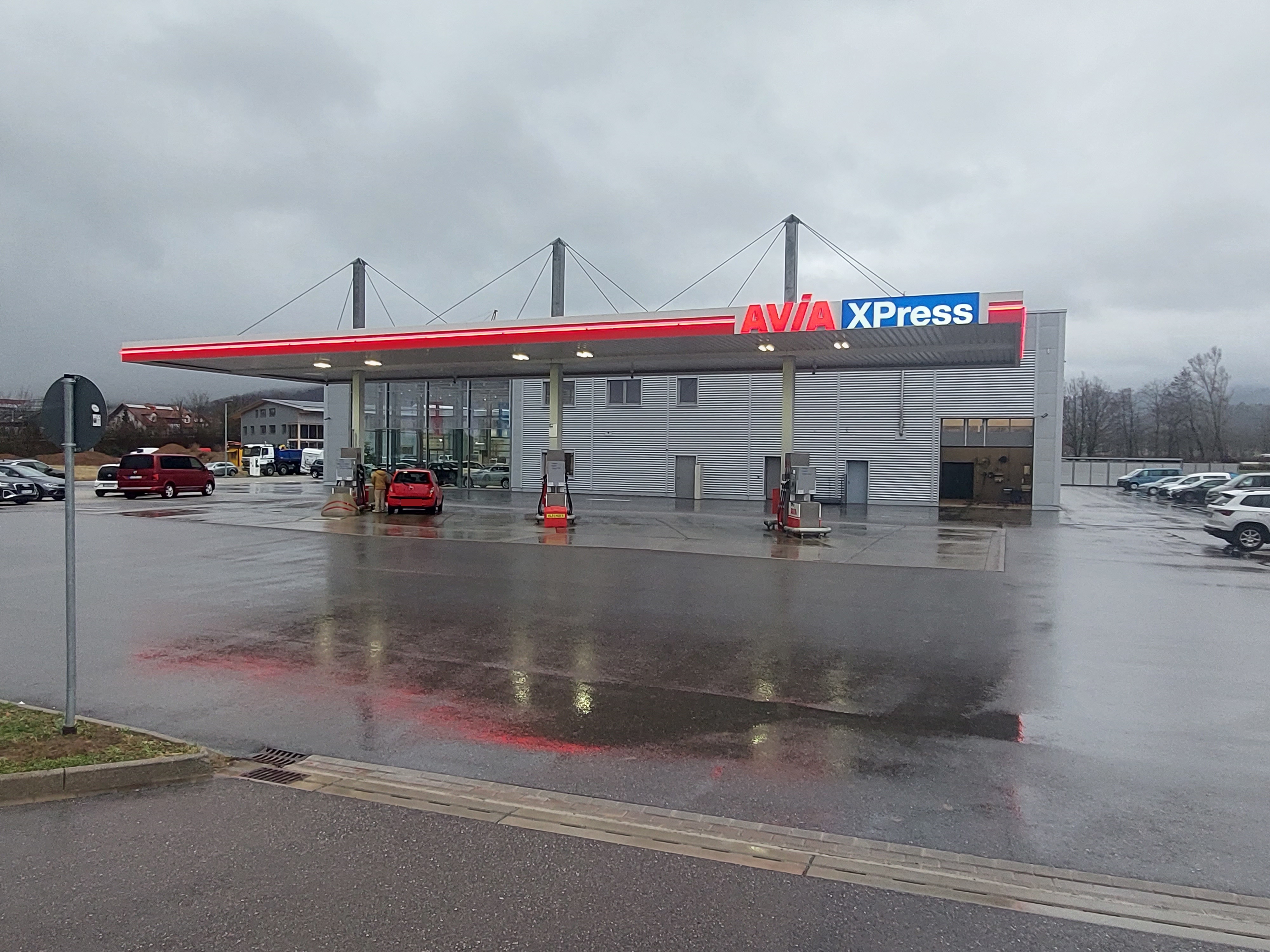 AVIA XPress Bild  1