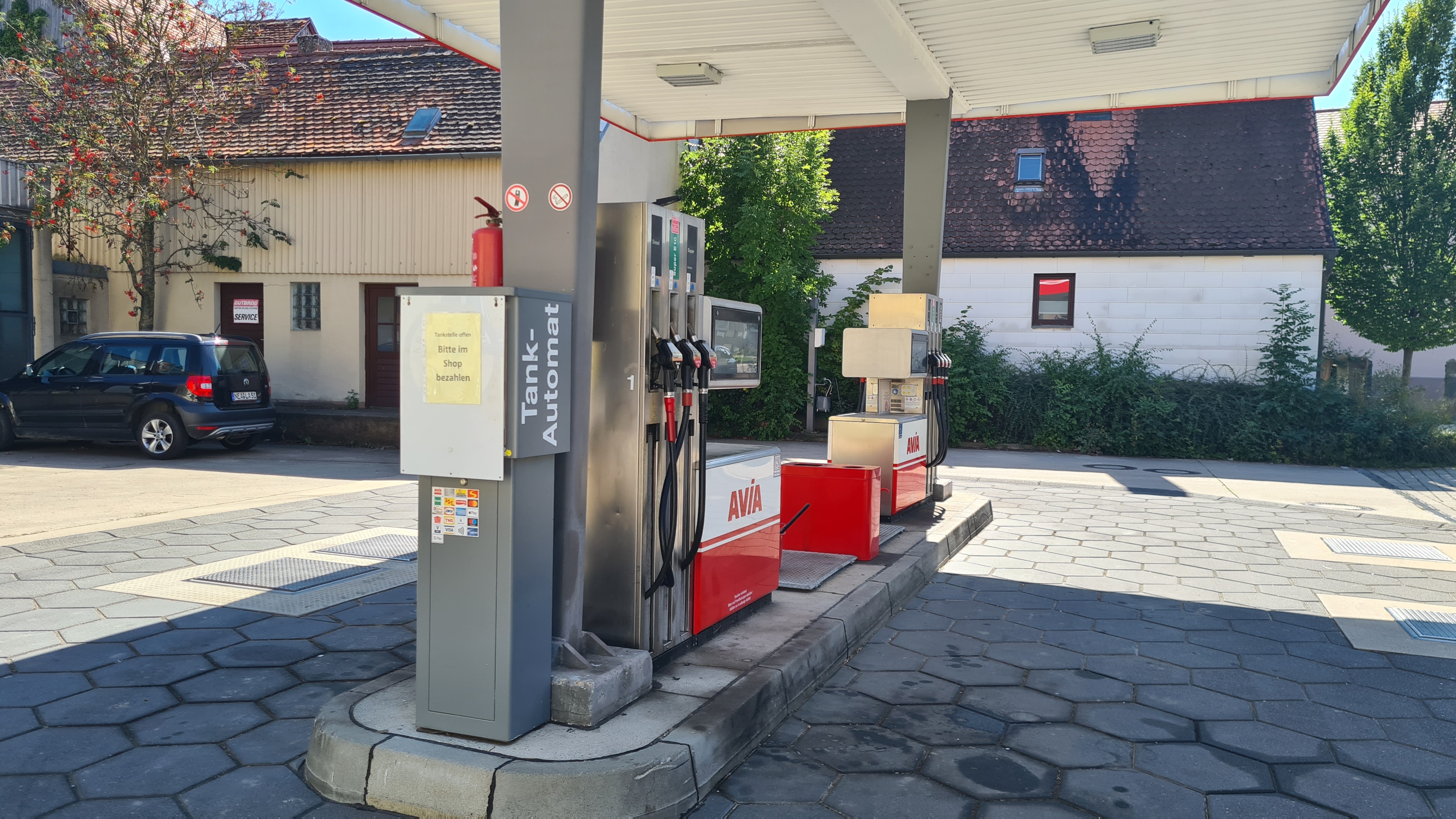 AVIA Tankstelle Bild  3