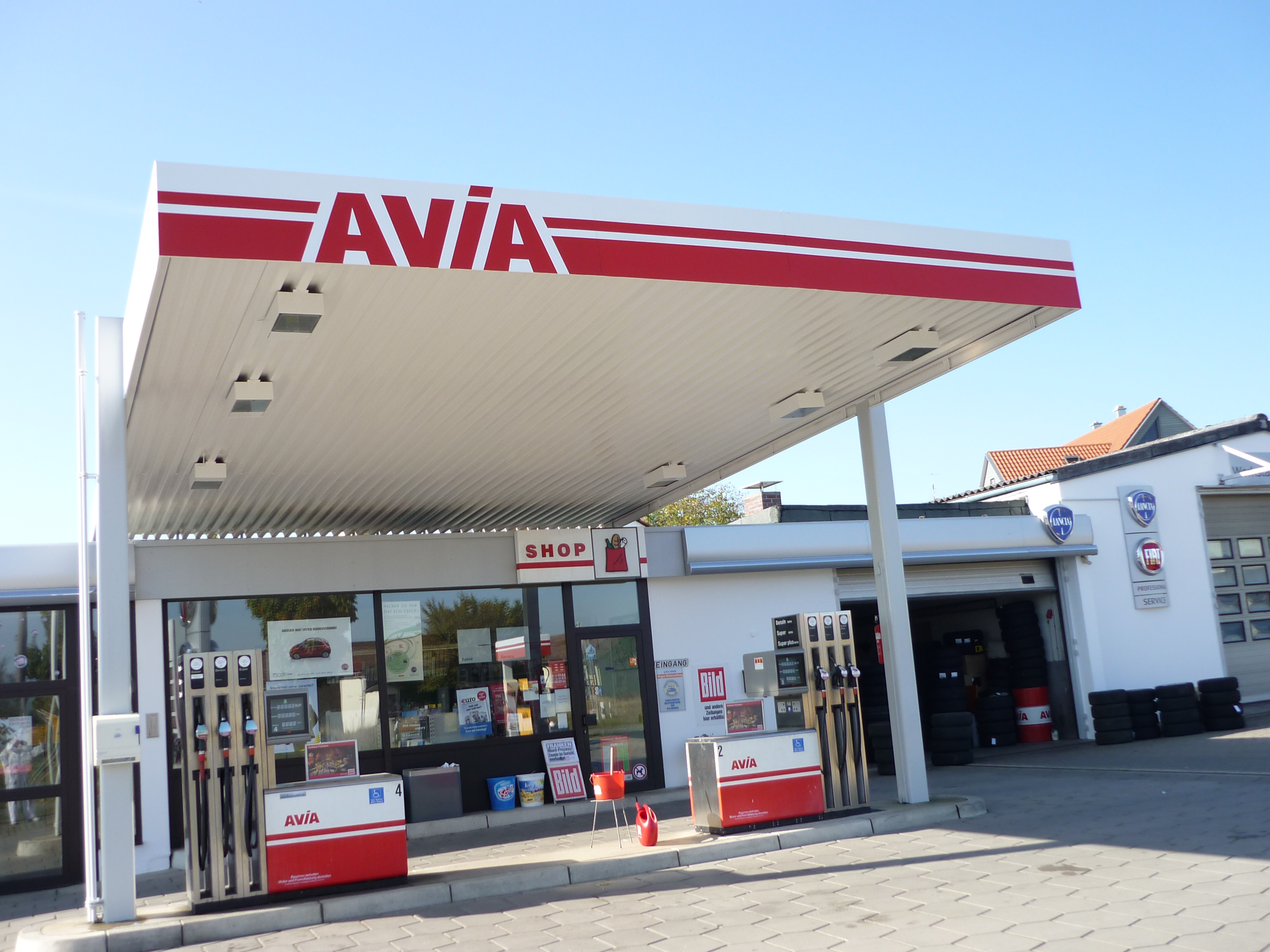 AVIA Tankstelle Bild  1