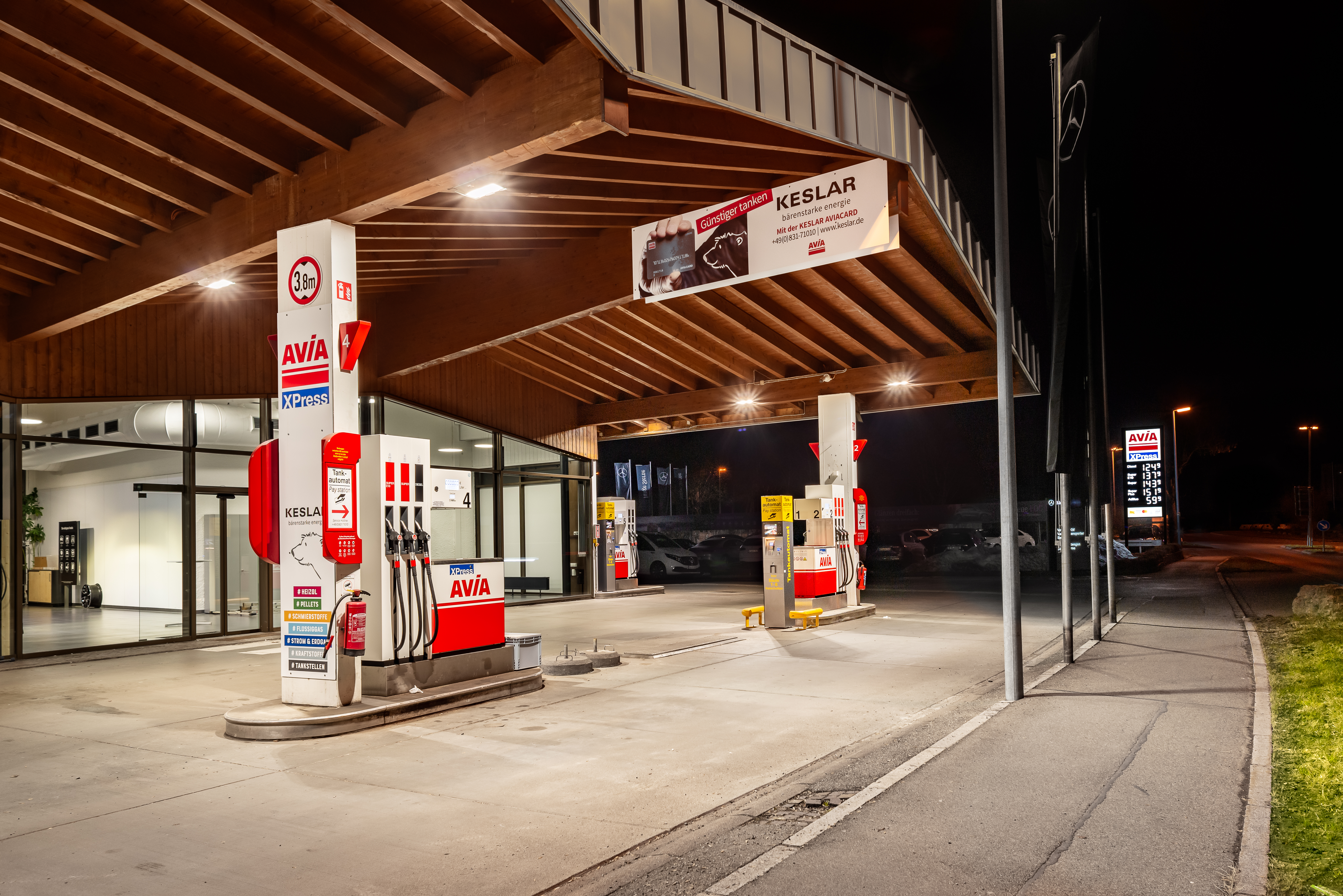 AVIA XPress Bild  1