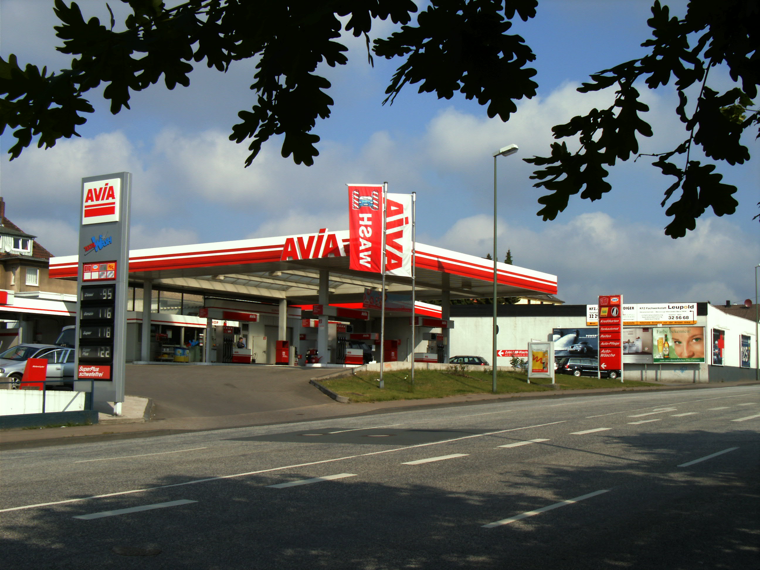 AVIA Tankstelle Bild  3