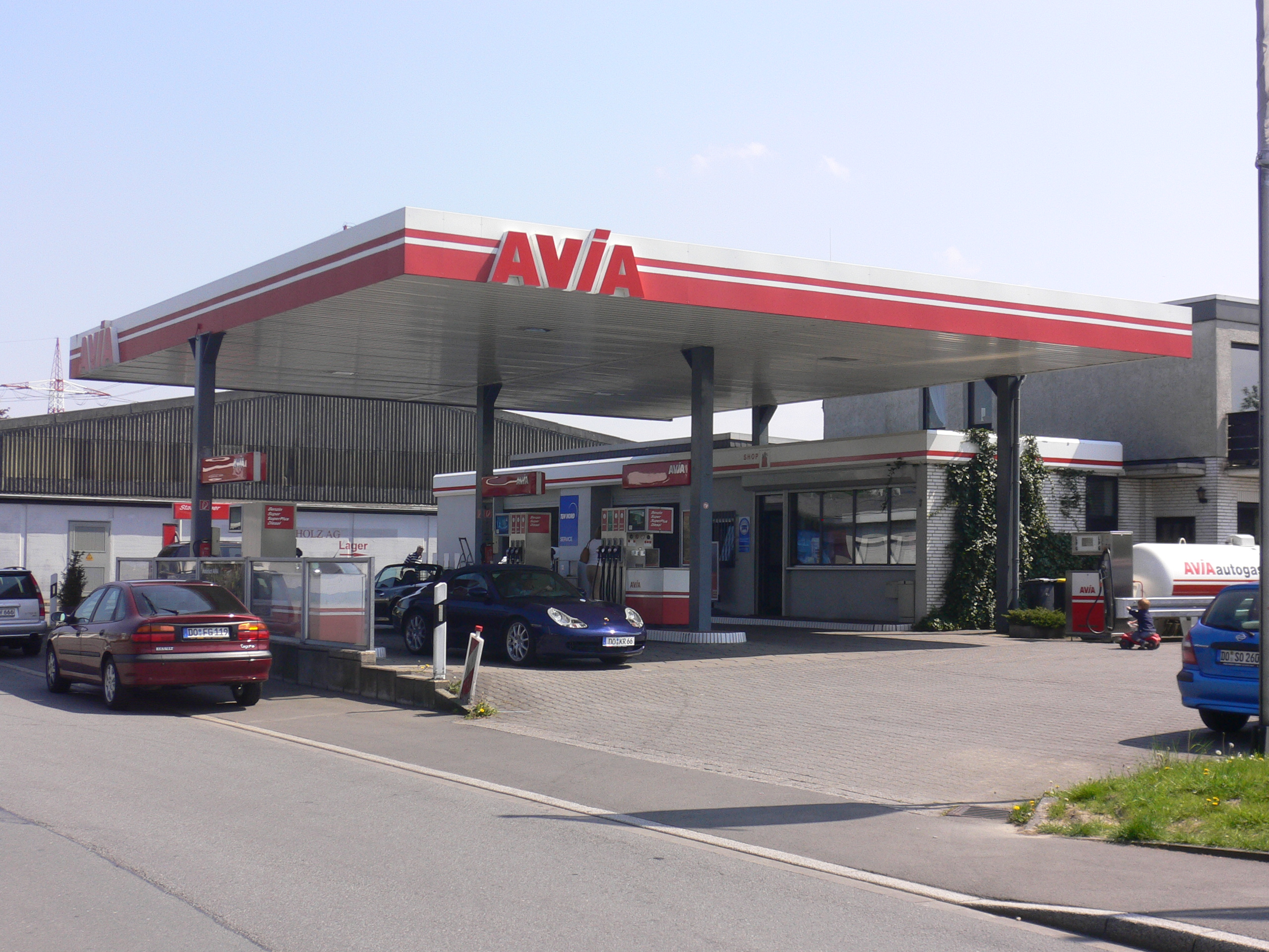 AVIA Tankstelle Bild  2