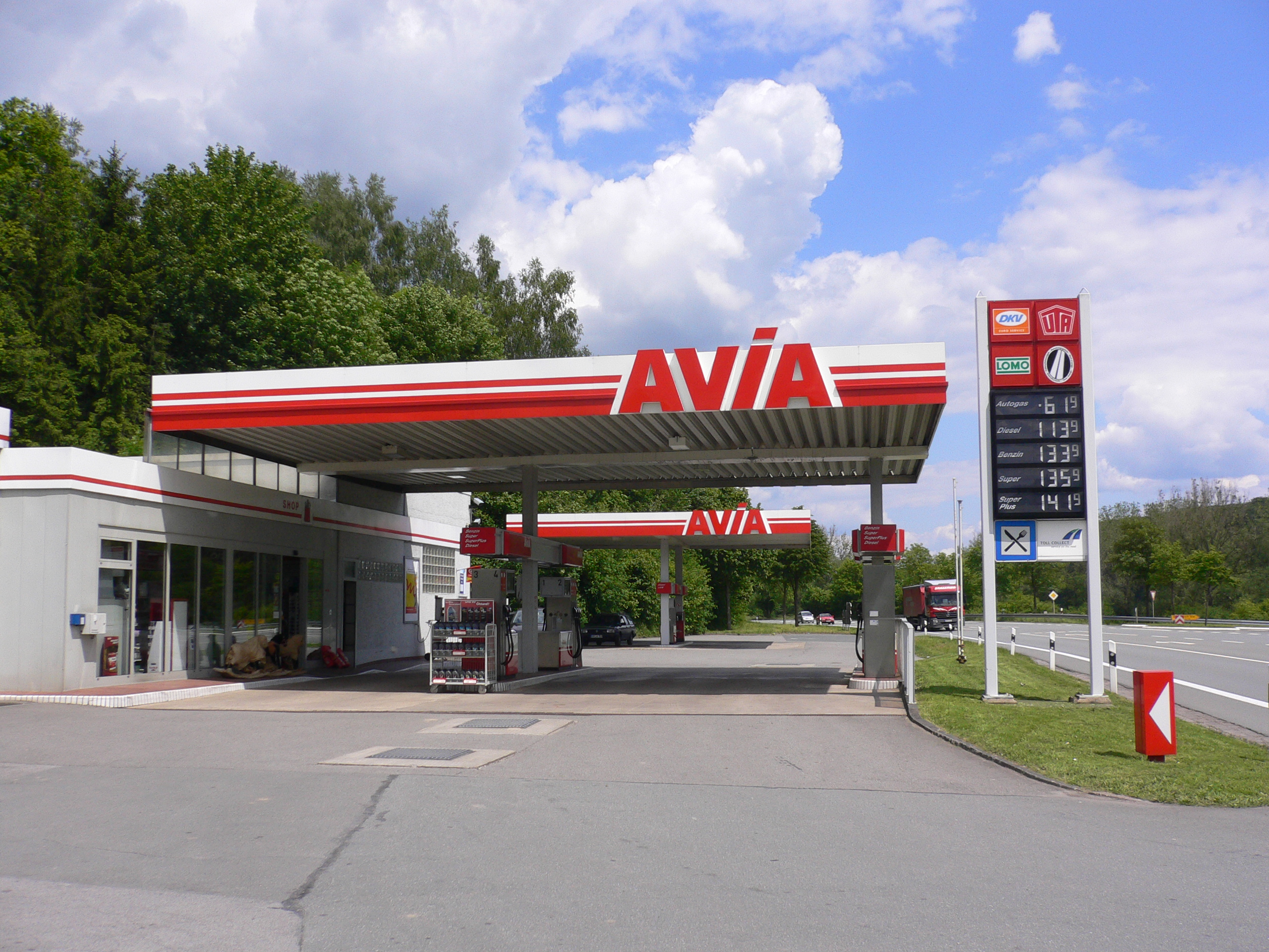 AVIA Tankstelle Bild  2