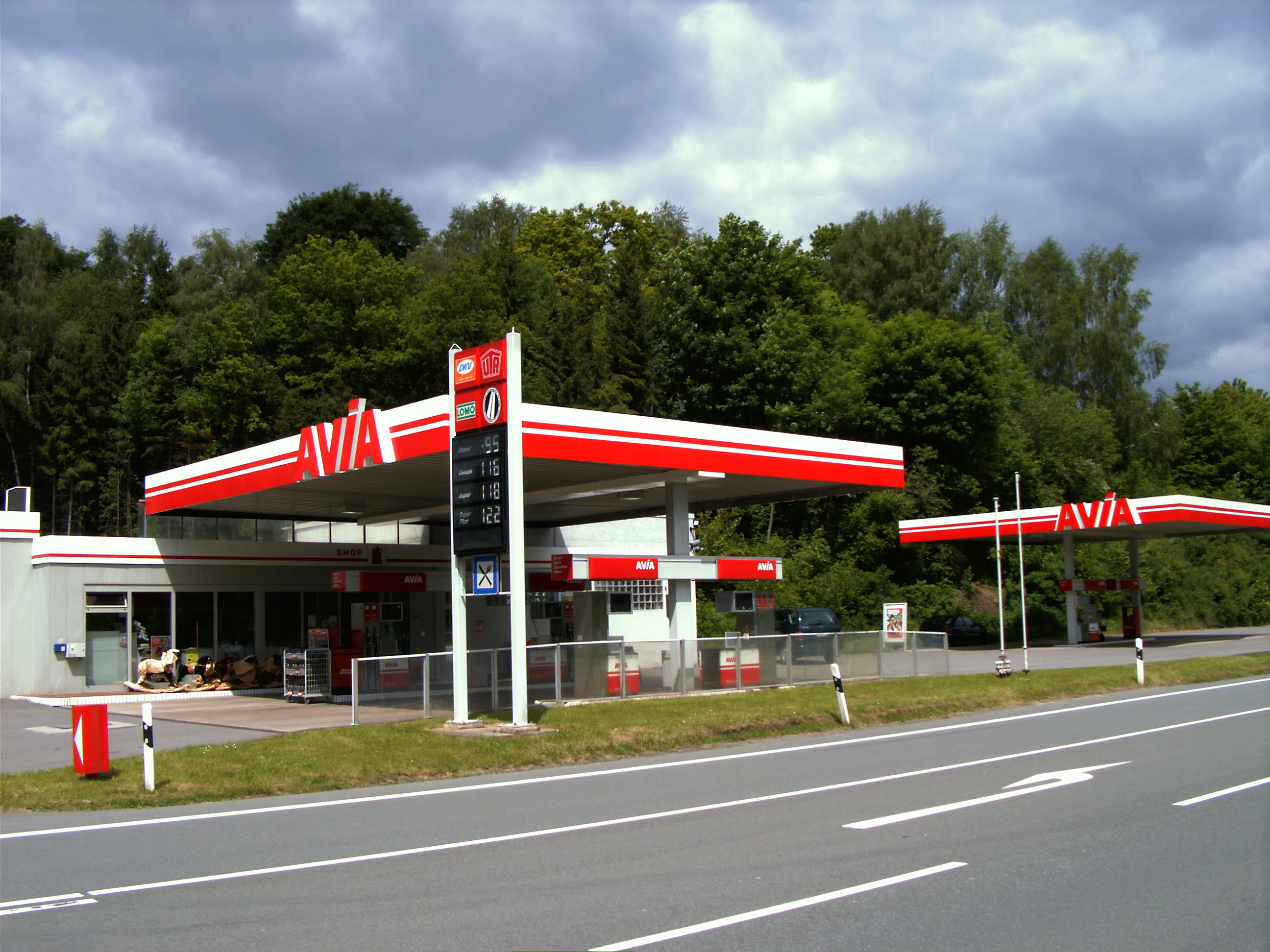 AVIA Tankstelle Bild  1