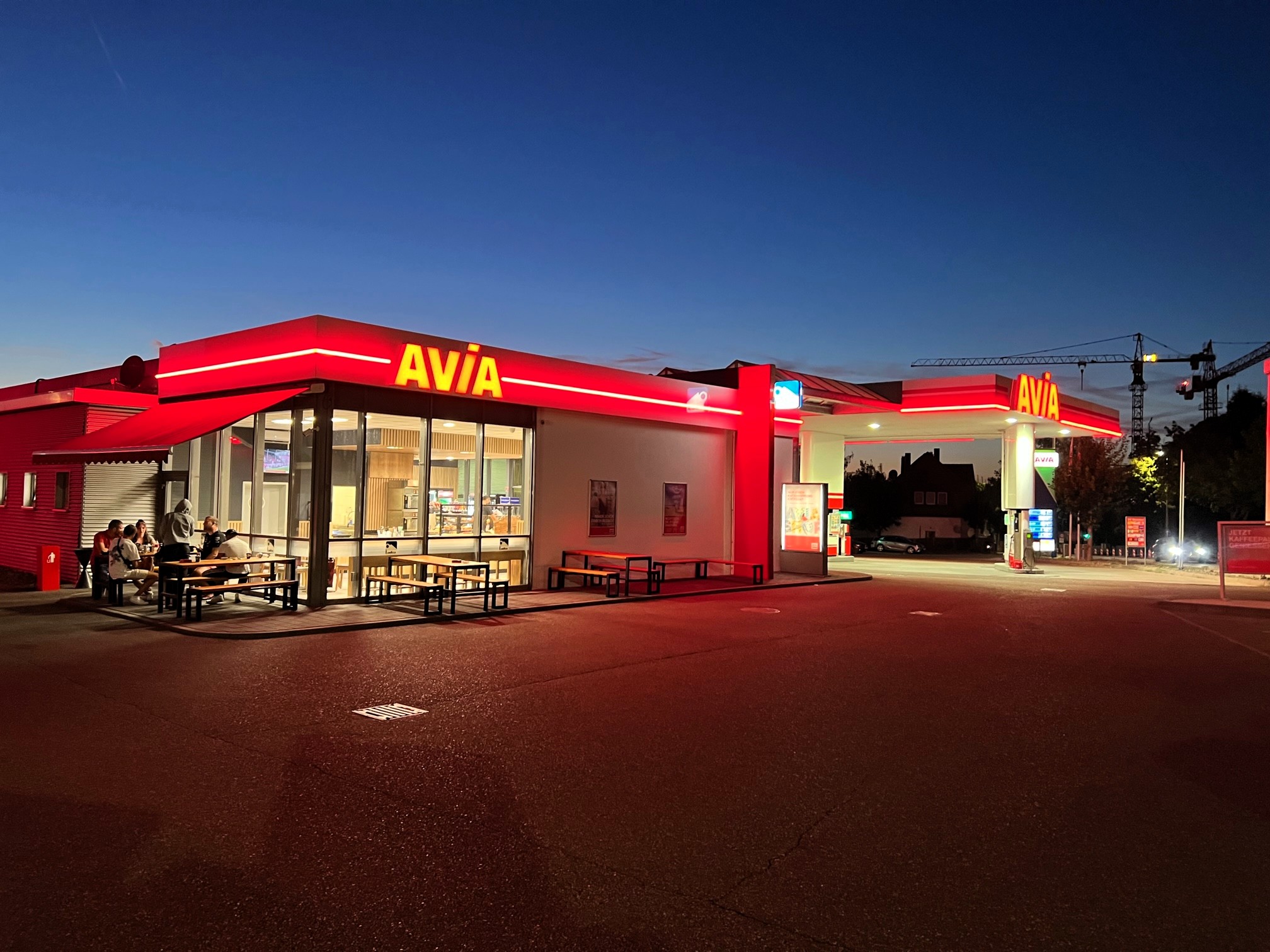 AVIA Tankstelle Bild  1
