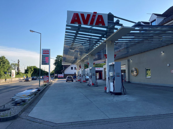 AVIA Tankstelle Bild  1