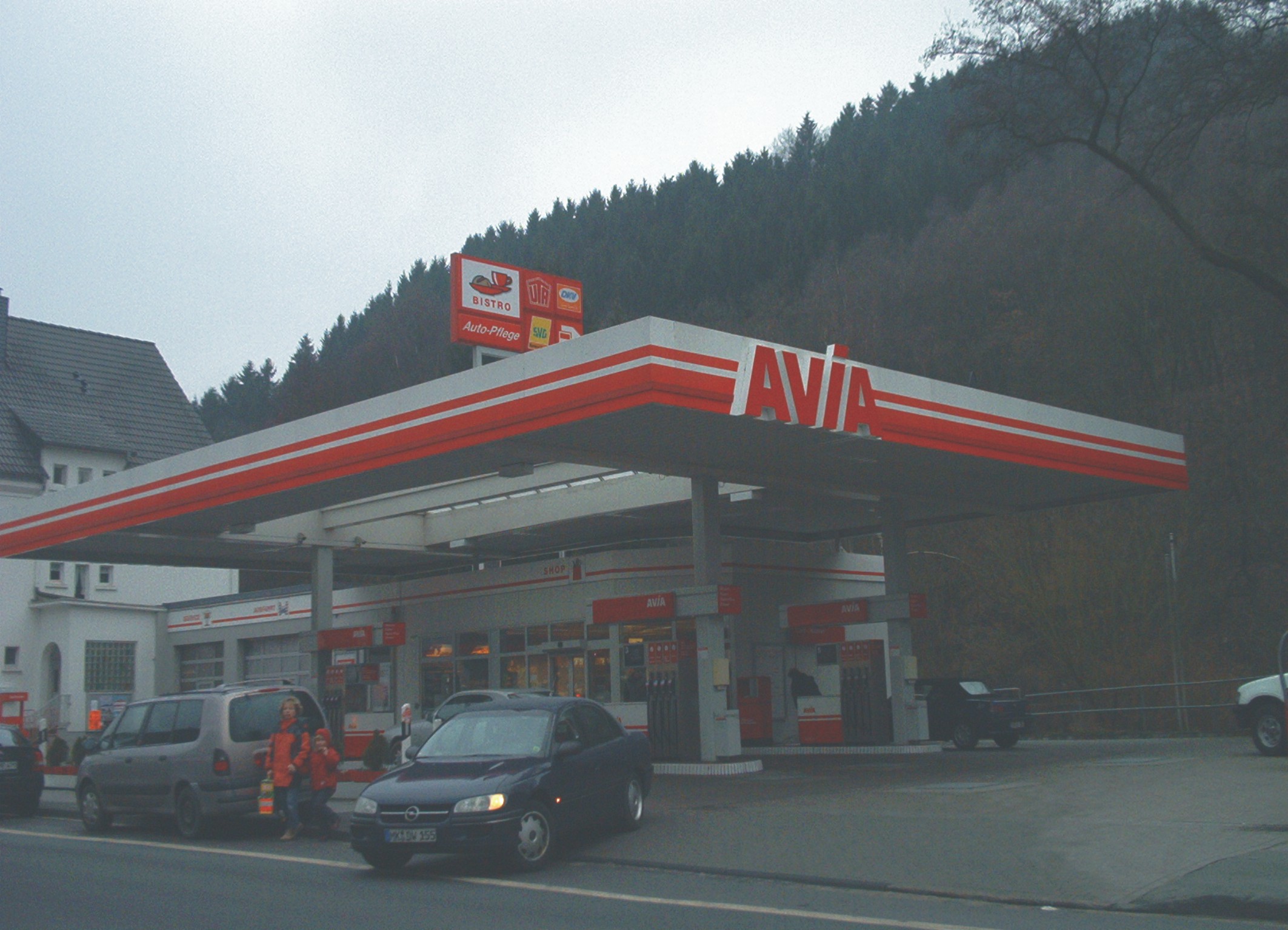 AVIA Tankstelle Bild  3